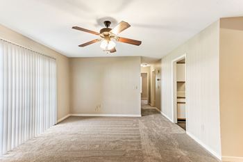 Cottonwood Apartments Ceiling Fans
